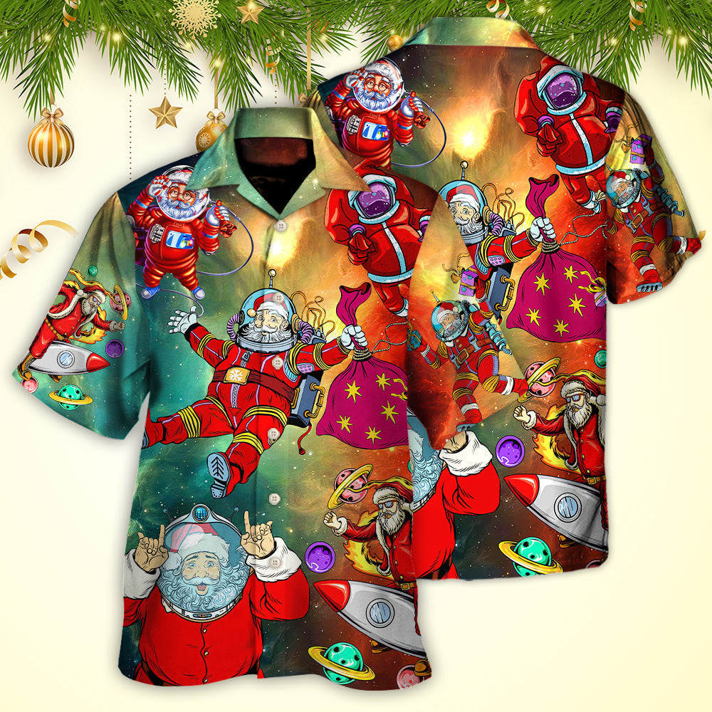 Christmas Santa Claus Astronaut Story In The Galaxy - Hawaiian Shirt - Reefox